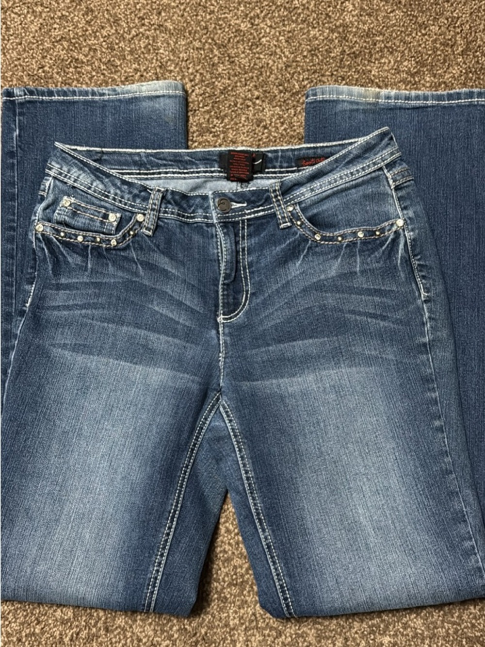 Earl Jeans Women's Medium Blue Bootcut Jeans with Stud Accents